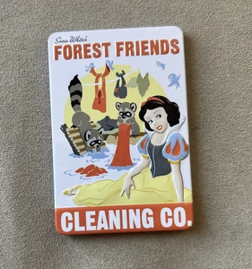 IMÁN DISNEYWORLD BLANCO COMO LA NIEVE 'FOREST FRIENDS CLEAN CO' NUEVO - Imagen 1 de 2