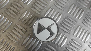 Centre roue Enjoliveur Jante - DS - 9801278477 - Picture 1 of 3