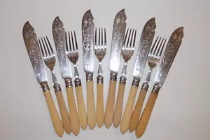 Antique Haywood Carved Cow Bone & Engraved EPNS 12 Pc Forks, Knives Fish Set - Picture 1 of 14