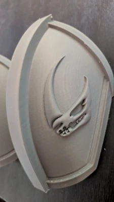 Armadura de hombro Mandaloriana modelo 1:1 de Galactic Armory réplica ABS Fan Art Foto 1 de 4