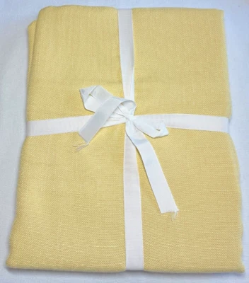 Laura Ashley TABLECLOTH ESME YELLOW 60 X 84 SEATS 6-8 100% POLYESTER NIP - Image 1 of 2