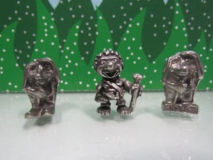 3 TROLL VINTAGE IN PELTRO - 1 1/4" Troll Dolls senza marchio -Made in Norway -Molto rari - Foto 1 di 8