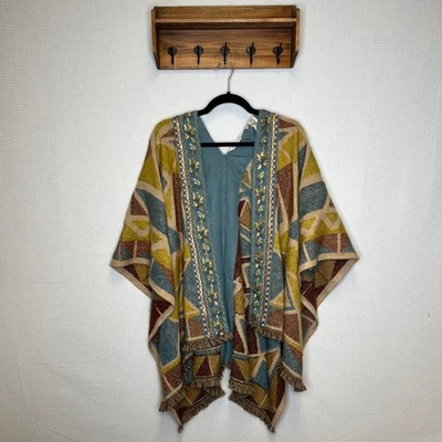 Cárdigan chal poncho bordado geométrico Soft Surroundings talla única Foto 1 de 4