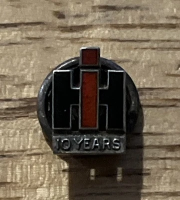 Pin trasero atornillable IH International Harvester Loyal Service de plata esterlina 10 años Foto 1 de 3
