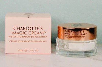 Charlotte Tilbury 魔术霜即时周转保湿霜 15 毫升 / 0.5 盎司 全新带盒 — 第 1/4 张图片