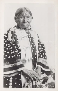 RPPC Postcard Native American Mrs. Standing Cloud - Imagen 1 de 2