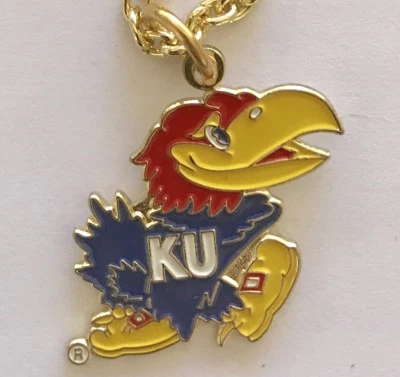 Collar Kansas Jayhawks Mascota Logo Dije - Joyería con Licencia NCAA Foto 1 de 4
