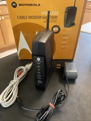 Motorola SBG900 Cable Modem Gateway Wireless Broadband Networking Device  - Image 1 of 4