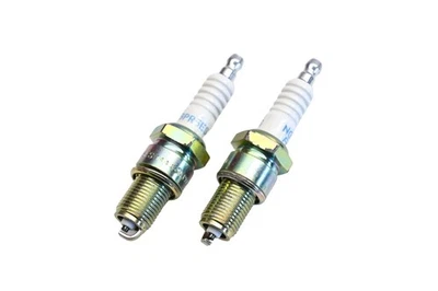 NGK Spark Plugs Qty 2 NOS - Imagem 1 de 3