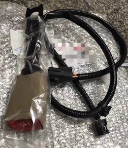 OEM73230-48250-E0 Front SeatBeltBuckleLH2010–2013Toyota HighlanderPowerSeat Only - Bild 1 von 3