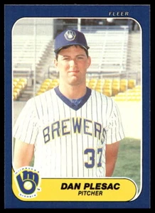 1986 Fleer Update #U-90 Dan Plesac Milwaukee Brewers NR-MINT - Picture 1 of 2