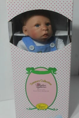 Muñeca Paradise Galleries Treasury Collection Life Like Gentle Touch “Baby Josh” Foto 1 de 4