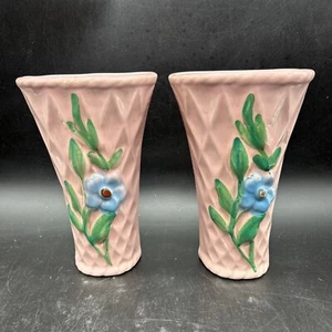 VTG 2 Morton Pottery Pink Basket Weave Floral Ceramic Wall Pocket Planter Vase - Picture 1 of 13