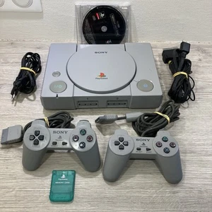 Console Sony Playstation PS1 SCPH-7502 avec Câbles 2 Manettes et Carte Mémoire - Imagen 1 de 6