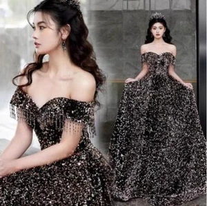 Splendido abito con paillettes e frange con perline spalle scoperte linea A abiti da festa ritorno a casa - Foto 1 di 12