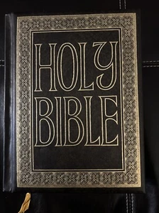 Holy Bible The New American Bible Catholic Heritage Red Letter Edition 1971 - Picture 1 of 11