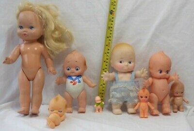 Box Lot Of 8 Vintage Baby Dolls - 6 Cute Kewpies, 1 Uneeda Doll & 1 Mattel 1989  • 20$
