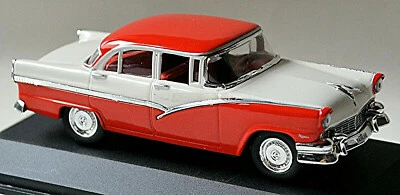Ford Fairlane Full-Size Auto 1954-61 Bianco + Rosso, Red Scatola PC 1:43 Atlas - Immagine 1 di 4