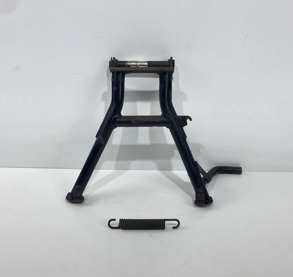 ♻️ Honda CBF 125 M-M 2021 - 2024 Main Centre Stand with Spring ♻️ - Image 1 of 4