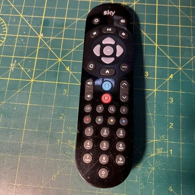 Sky Q Remote With Bluetooth Voice Control - FREE UK POSTAGE - Image 1 of 4