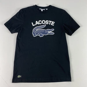 Camisa Lacoste Para Hombres Pequeña Negra Gráfica Logo Cocodrilo Calce Regular Algodón Camiseta Informal - Imagen 1 de 8