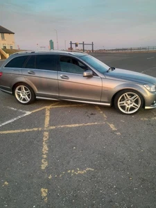 Mercedes C220 Estate - Picture 1 of 7
