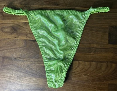 Bragas de bikini de colección con cuerdas líquidas satinadas segunda piel lima lámina metálica lazo tanga Foto 1 de 4