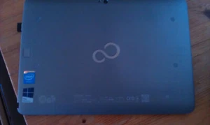 FUJITSU Stylistic q555-intel(R)Atom(TM)CPU 23795-4x1,60GHz+4GB RAM. - Bild 1 von 10