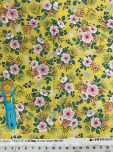 Fabric Meadow Whispers Flowers Floral Glow Yellow 100% Cotton Quilt 1 1/2 Yards - Picture 1 of 2