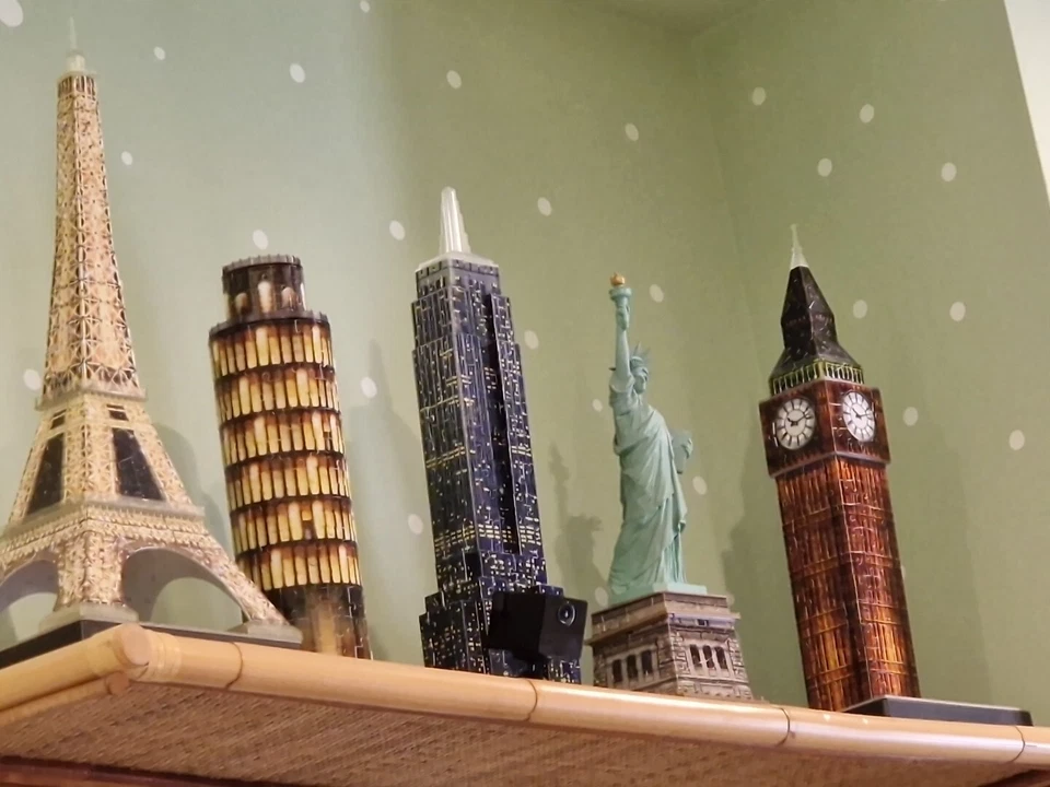 Puzzle 3D  Ravensburger Torre Eiffel, Torre di Pisa e MONUMENTI VARI - Immagine 1 di 1