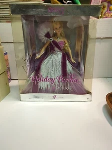 (Great Storage Unit Find) 2005 Holiday Barbie Autographed By Bob Mackie  - Picture 1 of 9
