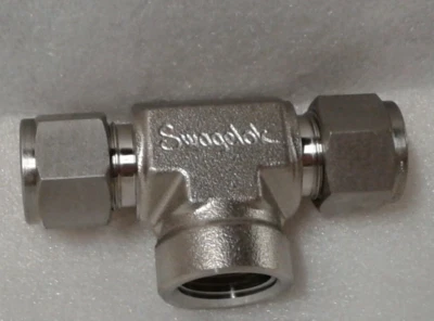 Swagelok SS-810-3-8TTF Female Branch Tee 1/2"T x 1/2" T x 1/2" FNPT - New - Image 1 of 4