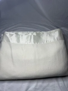 VTG Ralph Lauren Blanket Acrylic Satin Trim Conventional Queen 90x90 Cream Beige - Picture 1 of 5