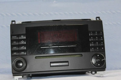 Mercedes-Benz A-Klasse W 169   Radio Audio 10 MF 2750  A 169 870 06 89 - Bild 1 von 4