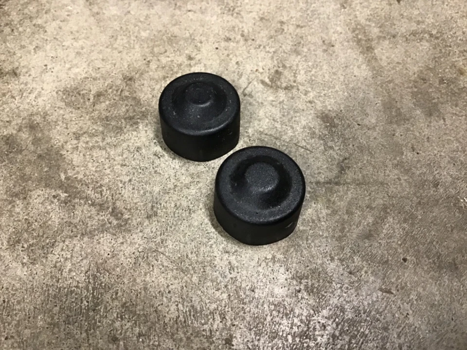 BMW X5 2005 05 2000-2006 par de cubiertas de pernos de asiento delantero izquierdo o derecho OEM ENVÍO GRATUITO Foto 1 de 1