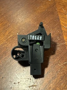 03-09 MERCEDES W209 CLK REAR RIGHT ROOF TOP SENSOR LATCH MICRO SWITCH OEM 082024 - Picture 1 of 5