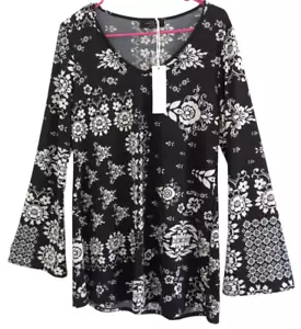 Made By Johnny® Black White Floral Tunic Top Size LARGE New - Picture 1 of 8