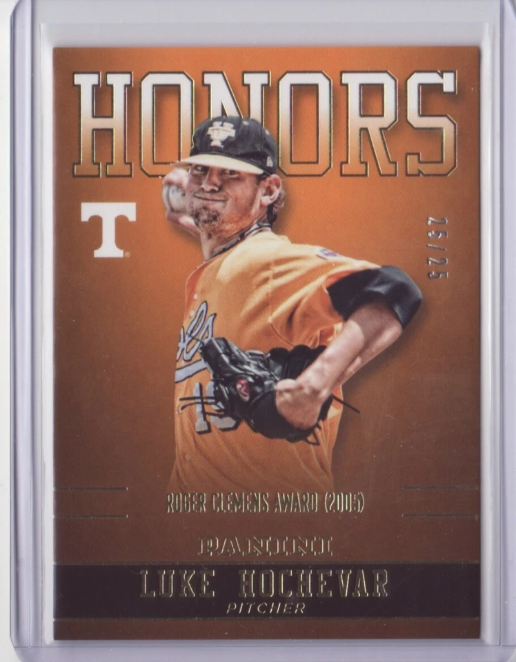 2016 Panini Collegiate Tennessee Honors Gold Luke Hochevar 17/25 - Flat S/H - Image 1 of 1