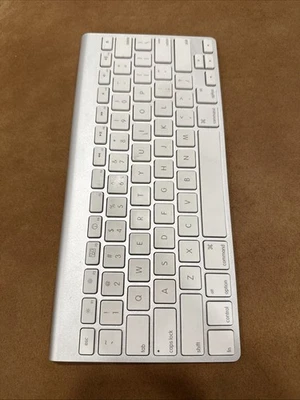 Apple Wireless Keyboard A1314 Gray Bluetooth Mac Aluminum Genuine OEM - Image 1 of 4