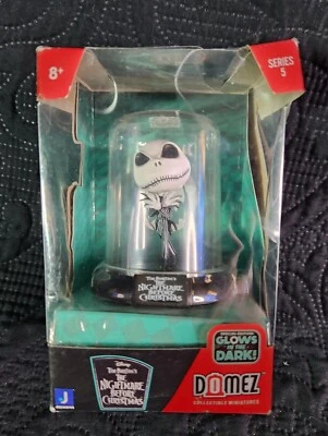 🕷Domez: Pesadilla antes de Navidad - Jack 605 - SERIE 5 - Brilla N Oscuridad NUEVO Foto 1 de 4