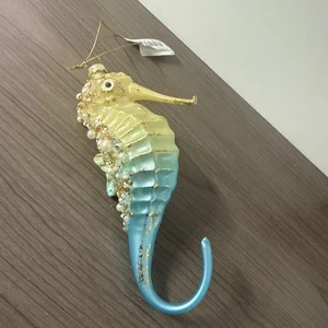 NWT Blown Glass Seahorse Christmas Ornament Blue Glitter Nautical Beach Sea - Picture 1 of 7