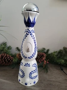 Cerámica Clase Azul Reposado Tequila Talavera pintada a mano 750 ml BOTELLA VACÍA - Imagen 1 de 4