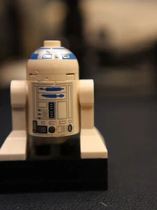 Lego Star Wars R4-G0 Minifigure Astromech Droid sw0477 - Picture 1 of 1