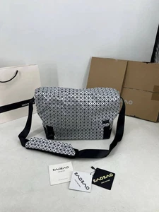 BAO BAO ISSEY MIYAKE Silver Messenger Bag Shoulder Bag Outlet No Box NWT - Picture 1 of 9