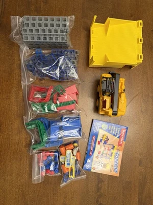 Rokenbok RC Forklift with Warehouse, Tested And In Working Condition - Image 1 of 4