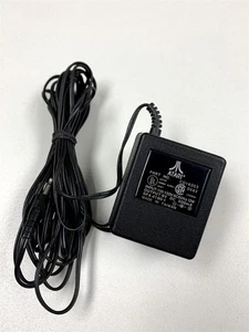 Fuente de alimentación vintage Atari 2600 9V C016353 OEM adaptador de CA enchufe de pared - Imagen 1 de 1