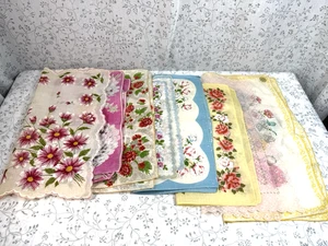 Fazzoletti vintage, fazzoletti floreali, lotto di 8, varie misure - Foto 1 di 10