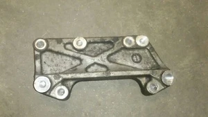 ISUZU 4HK1 Denso Fuel Rail BRACKET 069434 - Bild 1 von 5