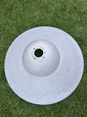 Lámpara de techo colgante industrial de colección estilo granero de plástico blanca grande Foto 1 de 4