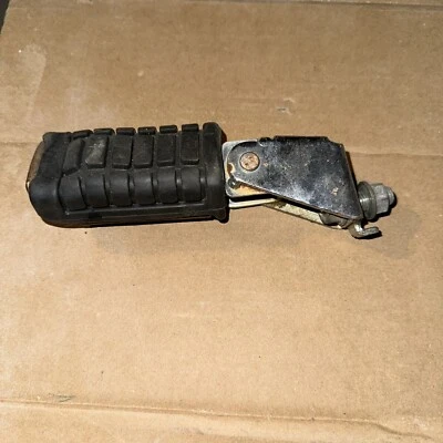 Peg de passageiro interestadual Honda GL 1100 1980-1983 Goldwing - Imagem 1 de 4